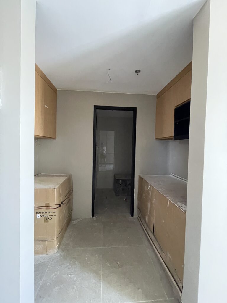 128 NIVEL HILLS, TOWER 1 - 2 bedrooms 4